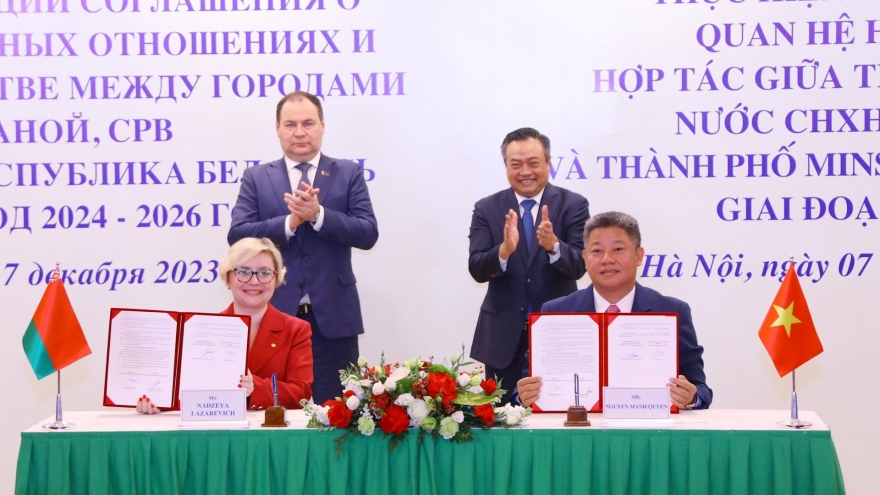Hanoi and Minsk ink cooperation document